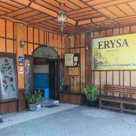 Hotel Erysa Juanda Sedati Kültér fotó